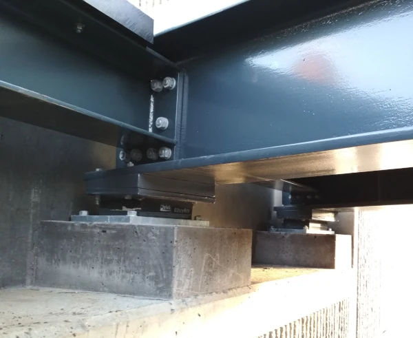 gewapende rubber brugopleggingen